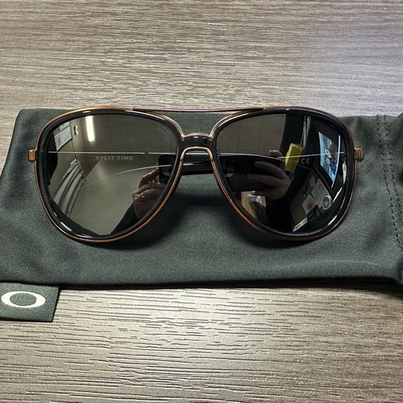 Oakley Split Time Prizm Black/Bronze - Picture 1 of 6